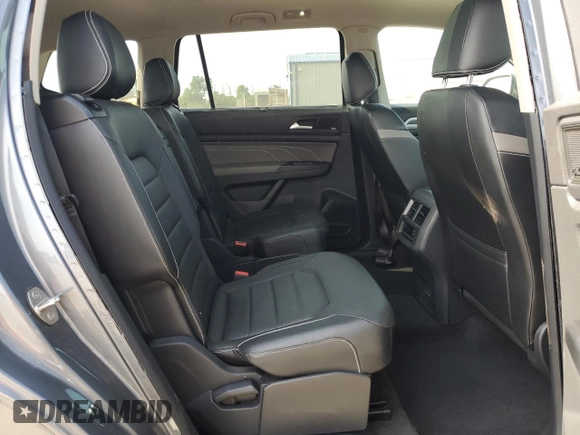 2021 Volkswagen Atlas SEL Premium R-Line with VIN 1V2FR2CA5MC541449, listed as a Copart auction lot 62304135 with 58,269 mi miles and Salvage title. Bid and sale history available at DreamBid. Image 11.