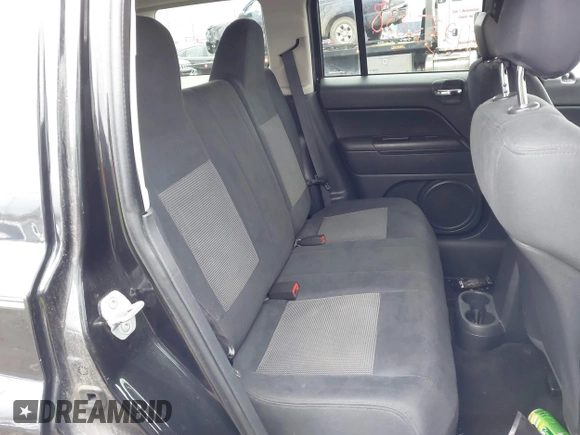 2011 Jeep Patriot Sport with VIN 1J4NF1GB4BD225996, listed as a IAAI auction lot 41937838 with 143,412 mi miles. Bid and sale history available at carsss.com. Image 8.