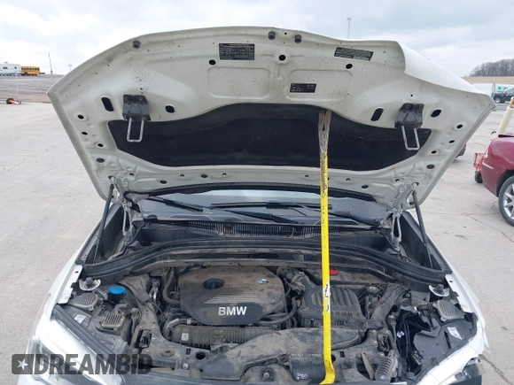 2016 BMW X1 xDrive28i with VIN WBXHT3C35GP886144, listed as a IAAI auction lot 41954742 with 89,268 mi miles. Bid and sale history available at carsss.com. Image 10.