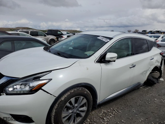 2015 Nissan Murano Platinum with VIN 5N1AZ2MH8FN239194, listed as a Copart auction lot 51532785 with 30,162 mi miles and Salvage Title. Bid and sale history available at carsss.com. Image 1.
