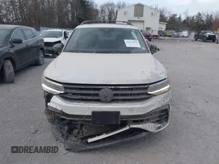 2022 Volkswagen Tiguan SE R-Line Black с VIN 3VV8B7AX2NM089612, выставлен на аукционе IAAI как лот 41271934 с пробегом 30 799 миль миль и . История ставок и продаж доступна на DreamBid. Изображение 12.