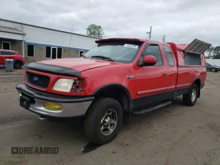 1997 Ford F-150 XL with VIN 1FTDX18W8VNB79409, listed as a Copart auction lot 55825295 with 363,845 mi miles and Salvage title. Bid and sale history available at DreamBid. Image 1.