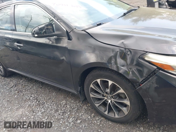 2016 Toyota Avalon Limited with VIN 4T1BK1EB2GU228678, listed as a IAAI auction lot 42161073 with 207,976 mi miles and . Bid and sale history available at carsss.com. Image 6.
