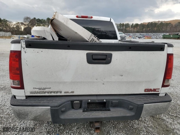 2008 GMC Sierra 1500 SLT with VIN 2GTEC13J681155417, listed as a Copart auction lot 43718945 with 204,715 mi miles and Salvage Title. Bid and sale history available at carsss.com. Image 6.