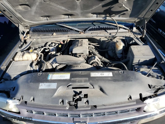 2000 Chevrolet Silverado 1500 LS with VIN 2GCEK19TXY1364347, listed as a Copart auction lot 82390404 with 197,959 mi miles and Non Repairable. Bid and sale history available at carsss.com. Image 11.