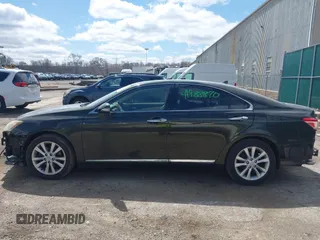 2010 Lexus ES 330 with VIN JTHBK1EGXA2349377, listed as a IAAI auction lot 41988870 with 154,958 mi miles and . Bid and sale history available at carsss.com. Image 15.