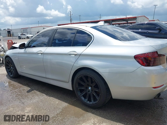 2014 BMW 5 Series 535i с VIN WBA5B1C55ED478425, выставлен на аукционе IAAI как лот 42519125 с пробегом 202 627 миль миль и . История ставок и продаж доступна на DreamBid. Изображение 14.