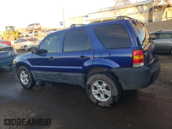 2006 Ford Escape XLT with VIN 1FMYU03Z96KB35827, listed as a Copart auction lot 83392794 with 230,346 mi miles and Salvage Title. Bid and sale history available at carsss.com. Image 2.