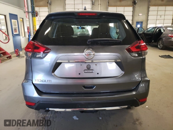 2017 Nissan Rogue SV с VIN KNMAT2MV4HP539981, выставлен на аукционе Copart как лот 52845485 с пробегом 56 939 миль миль и Списание • Salvage title. История ставок и продаж доступна на DreamBid. Изображение 6.