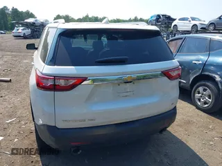 2018 Chevrolet Traverse LT Leather with VIN 1GNEVHKWXJJ225035, listed as a IAAI auction lot 39736687 with 89,973 mi miles. Bid and sale history available at carsss.com. Image 16.