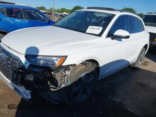 2022 Audi Q5 Premium Plus z VIN WA1BBAFY0N2078094, wystawiony jako IAAI lot #42061485 z przebiegiem 23 152 mil mil oraz . Historia ofert i sprzedaży dostępna na DreamBid. Obrazek 19.