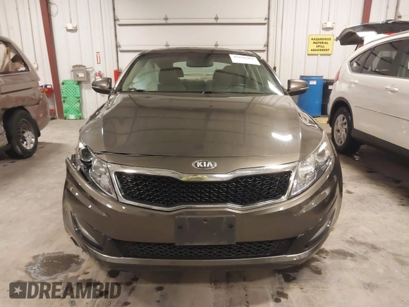 2013 Kia Optima EX with VIN 5XXGN4A72DG120129, listed as a IAAI auction lot 41858461 with 138,627 mi miles. Bid and sale history available at carsss.com. Image 12.