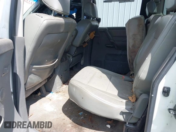 2007 Nissan Titan SE with VIN 1N6BA07A47N239680, listed as a IAAI auction lot 42587660 with 246,387 mi miles and . Bid and sale history available at DreamBid. Image 8.