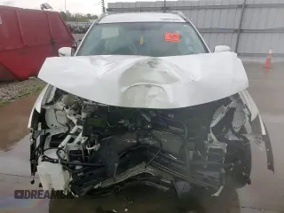 2016 Nissan Rogue SV z VIN 5N1AT2MV1GC922228, wystawiony jako Copart lot #55055355 z przebiegiem 167 489 mil mil oraz Szkoda całkowita • Salvage title. Historia ofert i sprzedaży dostępna na DreamBid. Obrazek 13.