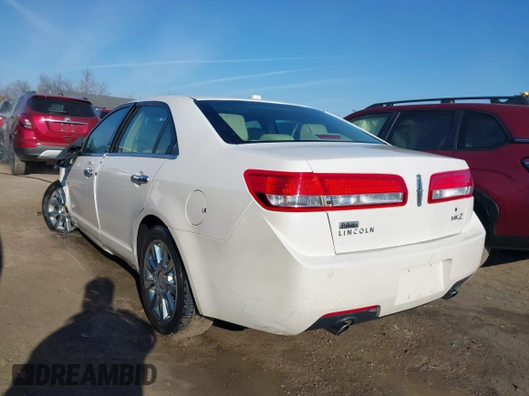 2011 Lincoln MKZ with VIN 3LNHL2GC2BR763917, listed as a IAAI auction lot 41892423 with 119,098 mi miles. Bid and sale history available at carsss.com. Image 3.