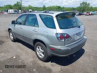 2002 Lexus RX 300 with VIN JTJHF10U520239568, listed as a IAAI auction lot 42179659 with 214,348 mi miles and . Bid and sale history available at DreamBid. Image 3.