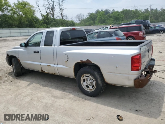 2006 Dodge Dakota ST z VIN 1D7HE22K56S580539, wystawiony jako Copart lot #60862435 z przebiegiem 159 804 mil mil oraz Czysty tytuł • Clean title. Historia ofert i sprzedaży dostępna na DreamBid. Obrazek 2.