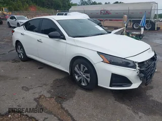 2024 Nissan Altima S with VIN 1N4BL4BV7RN325606, listed as a IAAI auction lot 42191589 with 46,869 mi miles and . Bid and sale history available at carsss.com. Image 1.