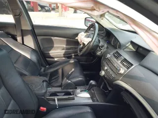 2012 Honda Accord Sdn SE with VIN 1HGCP2F64CA050691, listed as a IAAI auction lot 41917825 with 234,020 mi miles. Bid and sale history available at carsss.com. Image 5.