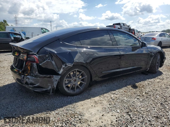2021 Tesla Model 3 Standard Range Plus z VIN 5YJ3E1EA4MF942646, wystawiony jako Copart lot #56819945 z przebiegiem 39 599 mil mil oraz Nie do naprawy • Non repairable. Historia ofert i sprzedaży dostępna na DreamBid. Obrazek 3.