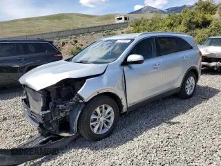 2017 Kia Sorento LX with VIN 5XYPGDA54HG293032, listed as a Copart auction lot 57272025 with 113,701 mi miles and Salvage title. Bid and sale history available at DreamBid. Image 1.