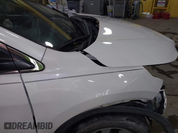 2014 Honda CR-V EX-L with VIN 5J6RM3H72EL012391, listed as a IAAI auction lot 41596897 with 99,000 mi miles and . Bid and sale history available at carsss.com. Image 22.