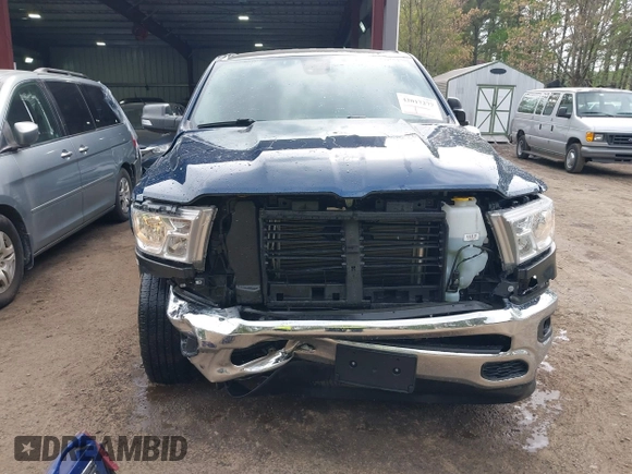 2022 Ram 1500 Big Horn z VIN 1C6SRFBT7NN180040, wystawiony jako IAAI lot #42017277 z przebiegiem 31 836 mil mil oraz . Historia ofert i sprzedaży dostępna na DreamBid. Obrazek 6.