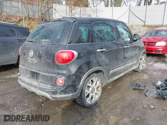 2014 FIAT 500L Trekking with VIN ZFBCFADH2EZ007992, listed as a IAAI auction lot 41660545 with 177,863 mi miles and . Bid and sale history available at DreamBid. Image 4.