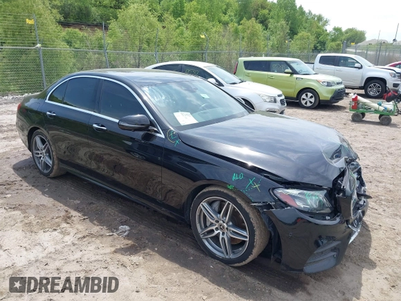 2018 Mercedes-Benz E with VIN WDDZF4KB2JA381699, listed as a IAAI auction lot 39407980 with 52,865 mi miles. Bid and sale history available at carsss.com. Image 1.