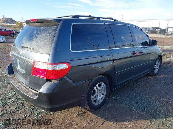2006 Honda Odyssey EX-L with VIN 5FNRL38606B418349, listed as a IAAI auction lot 37968530 with 166,850 mi miles. Bid and sale history available at carsss.com. Image 4.