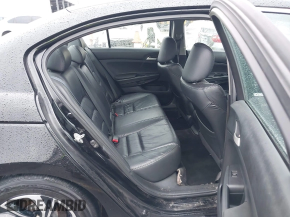 2012 Honda Accord SE z VIN 1HGCP2F65CA243271, wystawiony jako IAAI lot #41572504 z przebiegiem 117 228 mil mil oraz . Historia ofert i sprzedaży dostępna na DreamBid. Obrazek 8.