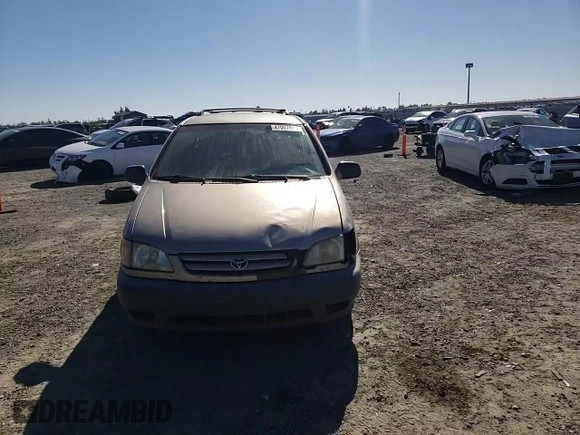 2001 Toyota Sienna LE with VIN 4T3ZF13C41U400383, listed as a Copart auction lot 47057865 with 271,432 mi miles and Salvage Title. Bid and sale history available at carsss.com. Image 12.