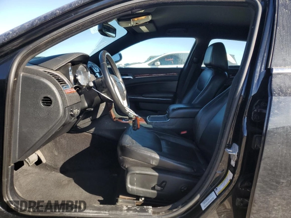 2014 Chrysler 300 with VIN 2C3CCAAG1EH138739, listed as a Copart auction lot 48376455 with 170,404 mi miles and Salvage Title. Bid and sale history available at DreamBid. Image 7.