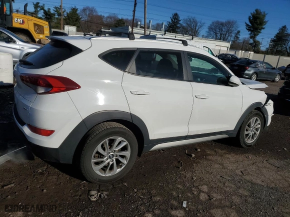 2017 Hyundai Tucson SE with VIN KM8J3CA48HU271077, listed as a Copart auction lot 49583025 with 75,555 mi miles and Salvage Title. Bid and sale history available at carsss.com. Image 3.