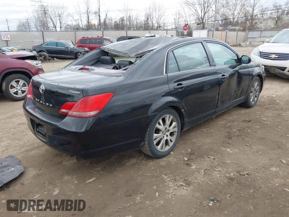 2008 Toyota Avalon XL with VIN 4T1BK36B58U293889, listed as a IAAI auction lot 41843953 with 192,860 mi miles. Bid and sale history available at carsss.com. Image 4.