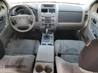 2011 Ford Escape Hybrid with VIN 1FMCU5K30BKC25365, listed as a Copart auction lot 61581755 with 272,941 mi miles and Salvage title. Bid and sale history available at DreamBid. Image 8.