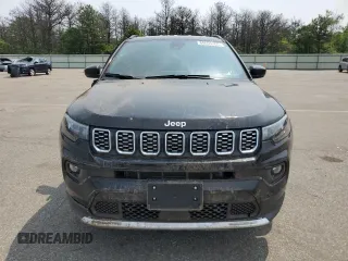 2025 Jeep Compass Limited с VIN 3C4NJDCN1ST502295, выставлен на аукционе Copart как лот 60655365 с пробегом 2 338 миль миль и Списание • Salvage title. История ставок и продаж доступна на DreamBid. Изображение 5.