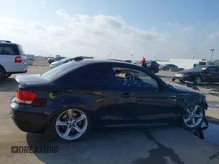 2010 BMW 1 Series 135i with VIN WBAUC7C52AVK81194, listed as a IAAI auction lot 41801510 with 123,925 mi miles and . Bid and sale history available at carsss.com. Image 14.