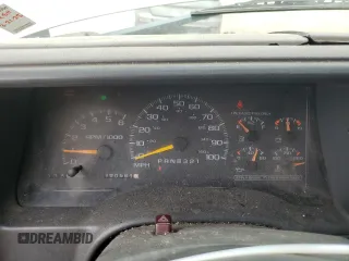 1999 Chevrolet Tahoe Z71 with VIN 1GNEK13R6XJ301562, listed as a Copart auction lot 59684595 with 200,561 mi miles and Salvage title. Bid and sale history available at DreamBid. Image 9.