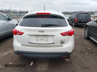 2016 Infiniti QX70 with VIN JN8CS1MW5GM400123, listed as a IAAI auction lot 41719086 with 35,171 mi miles and . Bid and sale history available at DreamBid. Image 17.