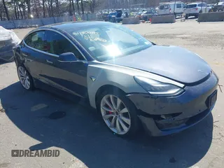 2019 Tesla Model 3 Long Range with VIN 5YJ3E1EBXKF441301, listed as a IAAI auction lot 41900995 with 55,235 mi miles. Bid and sale history available at carsss.com. Image 1.