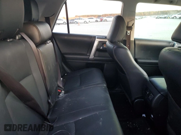 2019 Toyota 4Runner SR5 с VIN JTEZU5JR2K5212292, выставлен на аукционе Copart как лот 47129105 с пробегом 41 996 миль миль и Списание • Salvage title. История ставок и продаж доступна на DreamBid. Изображение 10.