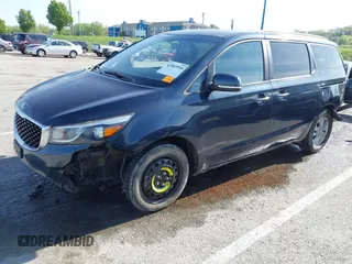 2017 Kia Sedona LX with VIN KNDMB5C19H6247894, listed as a IAAI auction lot 42069958 with 159,543 mi miles and . Bid and sale history available at DreamBid. Image 2.