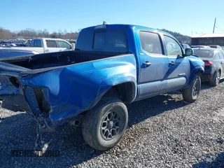 2018 Toyota Tacoma SR with VIN 3TMCZ5AN7JM128860, listed as a IAAI auction lot 41251397 with 97,246 mi miles. Bid and sale history available at carsss.com. Image 20.