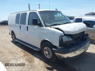 2020 Chevrolet Express Cargo Van with VIN 1GCWGAFG9L1213396, listed as a IAAI auction lot 42049377 with 122,571 mi miles. Bid and sale history available at carsss.com. Image 1.