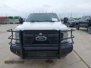 2018 Ford F-250 XL with VIN 1FT7W2B62JEB98479, listed as a IAAI auction lot 42062513 with 147,521 mi miles and . Bid and sale history available at DreamBid. Image 12.