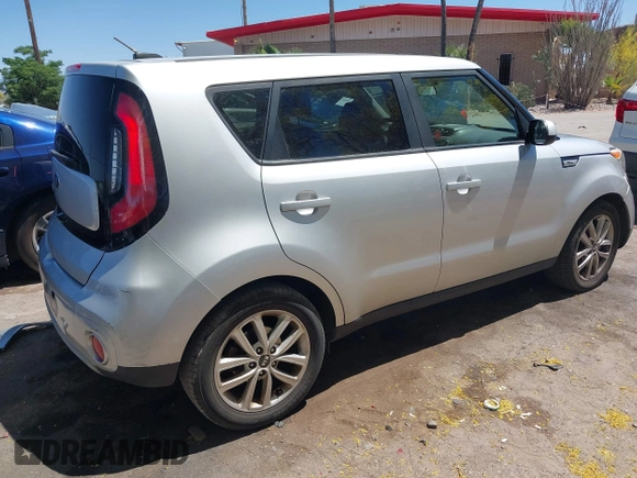 2019 Kia Soul + with VIN KNDJP3A52K7006159, listed as a IAAI auction lot 42044924 with 126,660 mi miles and . Bid and sale history available at DreamBid. Image 4.