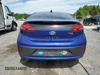 2020 Hyundai Ioniq Blue с VIN KMHC65LC6LU186070, выставлен на аукционе Copart как лот 57393055 с пробегом 102 280 миль миль и Списание • Salvage title. История ставок и продаж доступна на DreamBid. Изображение 6.