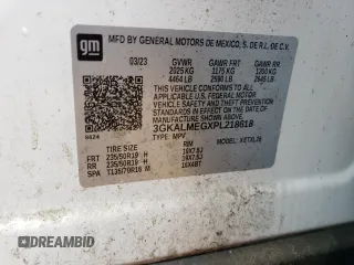 2023 GMC Terrain SLE z VIN 3GKALMEGXPL218618, wystawiony jako Copart lot #55484395 z przebiegiem 70 422 mil mil oraz Szkoda całkowita • Salvage title. Historia ofert i sprzedaży dostępna na DreamBid. Obrazek 13.
