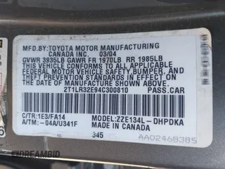 2004 Toyota Matrix Std with VIN 2T1LR32E94C300810, listed as a IAAI auction lot 42072785 with 177,026 mi miles. Bid and sale history available at carsss.com. Image 9.
